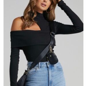 Showpo KIEFER ASYMMETRIC CUTOUT TOP IN BLACK